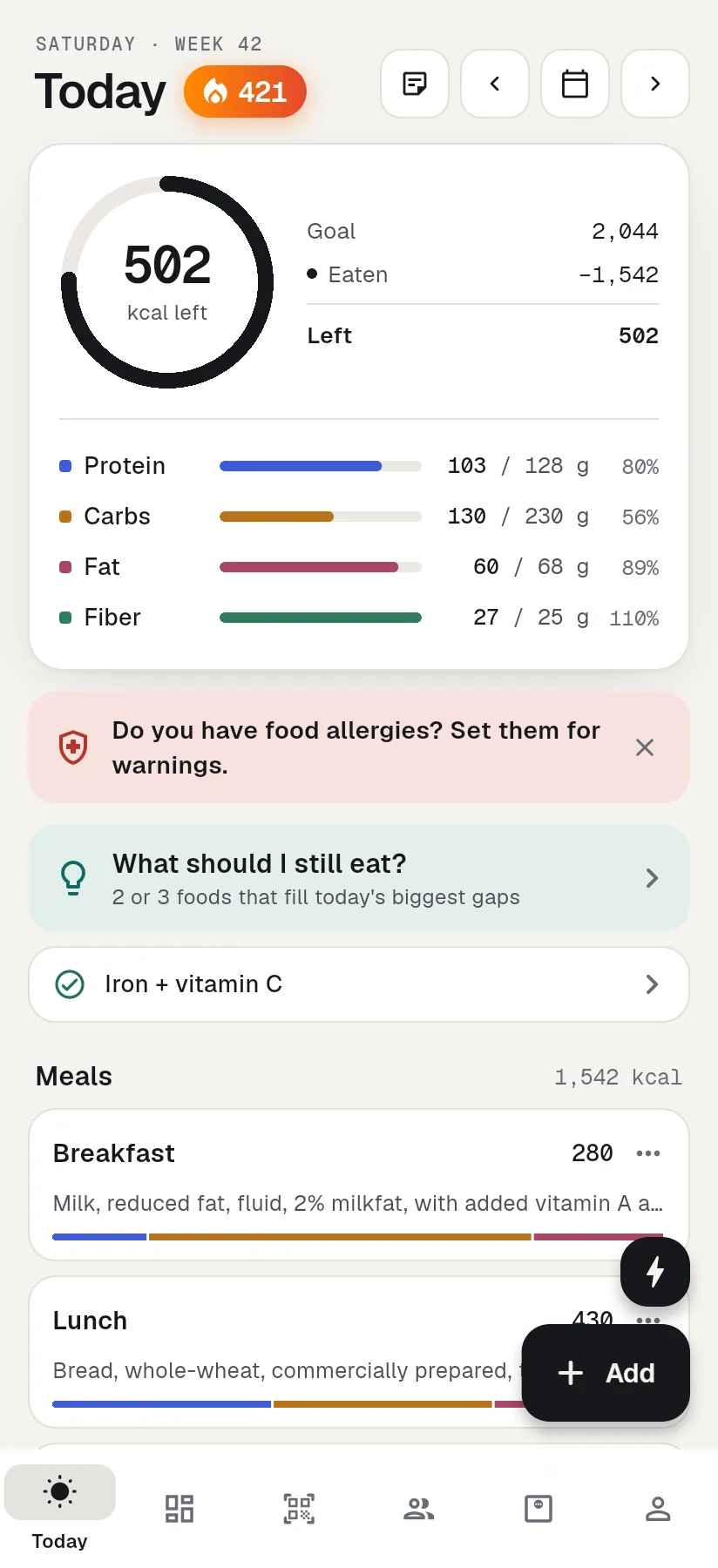 The Today screen: energy ring, macros, streak and meals